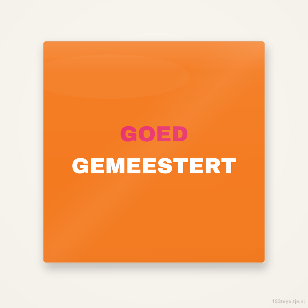 Goed gemeestert, keramisch tegeltje 15 bij 15 cm